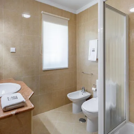 Falesia Sunshine By The Portuguese Butler Albufeira